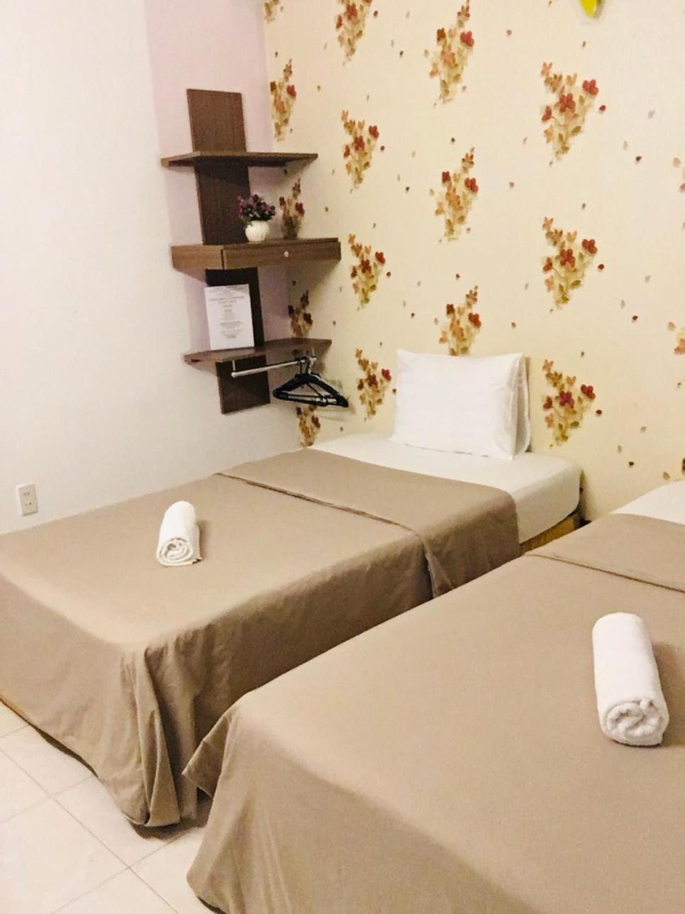Thanhha Guesthouse At Bui Vien Walking Street Ho Chi Minh City Bagian luar foto
